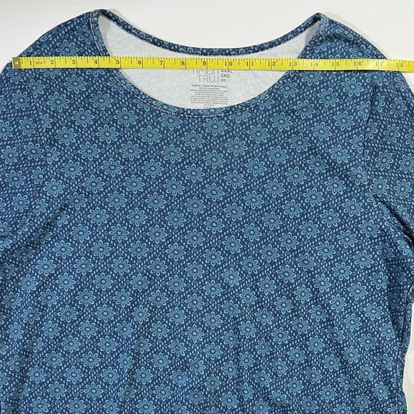 Time & Tru - Women's Plus Size 3X - Blue Floral Patern Top - Long Sleeve - Picture 5 of 9